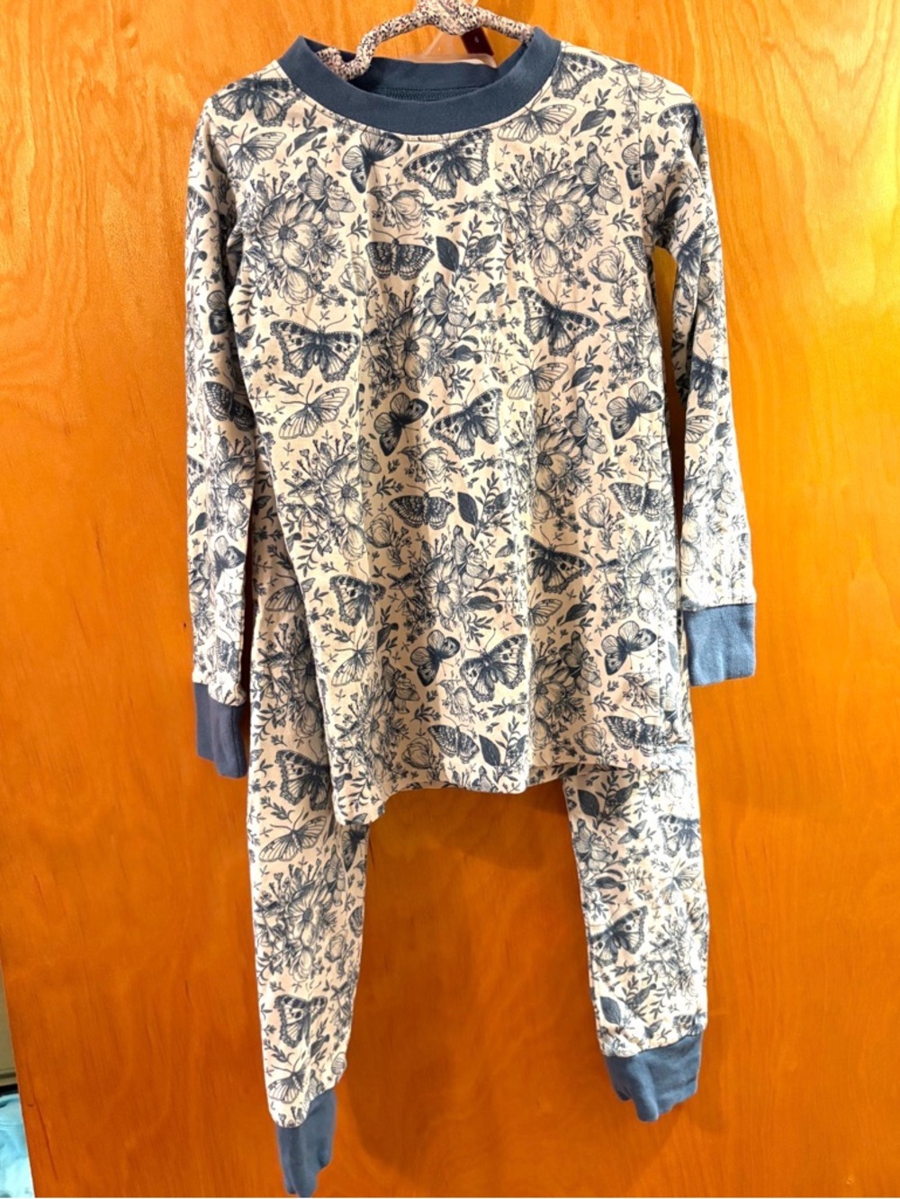 Kids Blue Floral & Butterfly Pajama Set boutique brand stretch cotton size 7